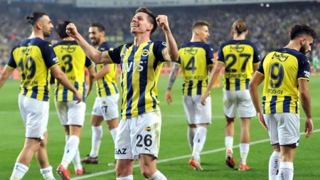 İstanbul derbisini “Fənərbağça” qazandı