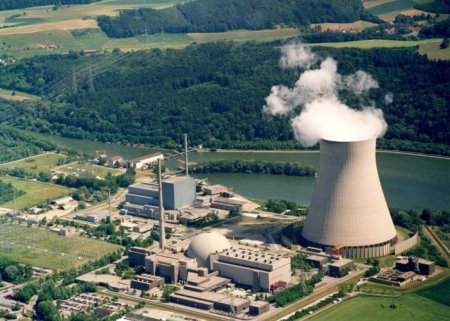 İran atom elektrik stansiyası tikir
