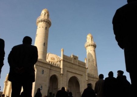 Azərbaycanda din xadimi olmaq istəyənlər imtahan verəcək