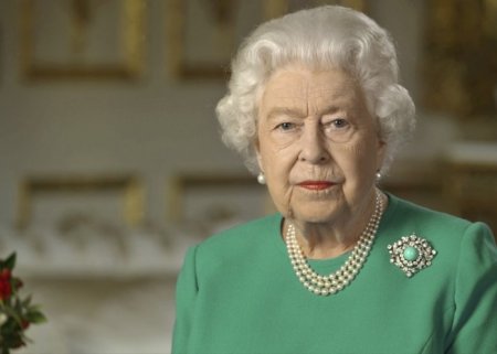 Britaniya Kraliçası Prezidenti təbrik edib