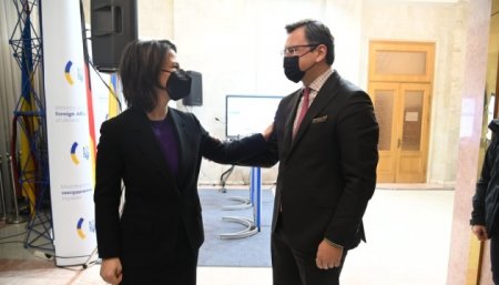 Almaniya və Ukrayna XİN başçıları danışıqlar apardı