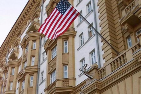 ABŞ-ın Moskvadakı səfirliyi amerikalıları kütləvi tədbirlərə getməməyə çağırıb