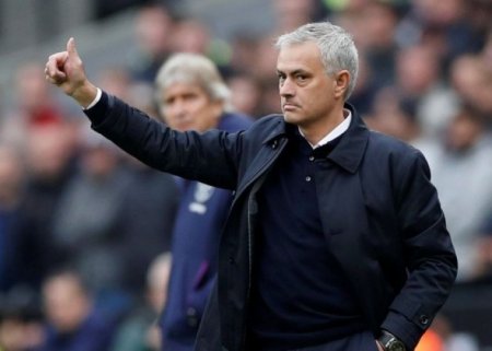 Mourinyo PSJ-nin məşqçisi ola bilər