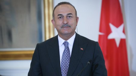 Çavuşoğlu: “Regionun simasını dəyişən layihələri can Azərbaycanla birgə həyata keçirmişik”