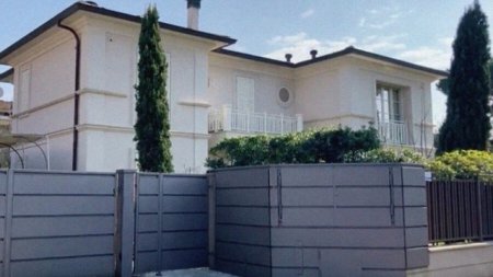 Zelenski Toskanadakı villasını ruslara icarəyə verib?