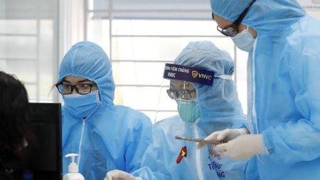 Son bir ayda 20 milyon insan COVID-ə yoluxub, 114 mindən çox insan ölüb - ÜST