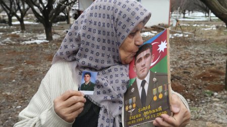 Azərbaycanlı şəhid anasının göndərdiyi yardım türk şəhid anasına çatdı