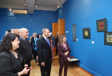 Muzey Mərkəzində “Qobustan qayaüstü təsvirləri incəsənətdə” adlı sərgi açılıb