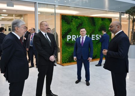 Prezidentlər Astana Beynəlxalq Maliyyə Mərkəzində olublar