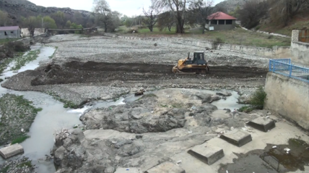 Göygöldə sel sularından mühafizə tədbirləri görülür