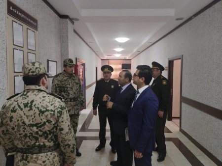 Ombudsman Aparatının əməkdaşları Daxili Qoşunların Ali Hərbi Məktəbinə və N saylı hərbi hissəyə baş çəkiblər