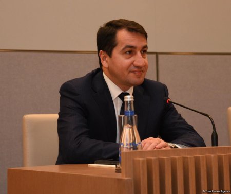 “Ermənistanın mina terroru başqa vasitələrlə müharibənin davamıdır” - Hikmət Hacıyev