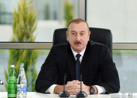 "Ermənistanla sərhədə qədər uzanan dəmir yolunun inşasını gələn il bitirəcəyik" - Prezident