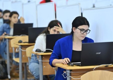 Parlament müəllimlərin sertifikasiyası ilə bağlı dəyişikliyi qəbul etdi
