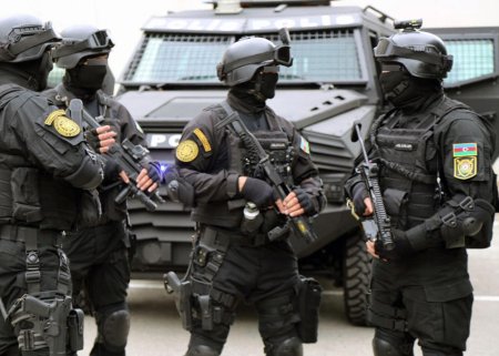 Cinayət törətməkdə şübhəli bilinən 44 nəfər saxlanıldı