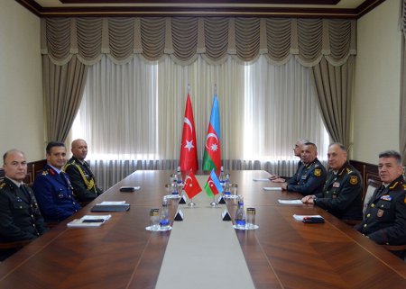 Kərim Vəliyev türkiyəli nümayəndə heyəti ilə görüşdü