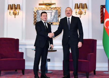 İlham Əliyev Volodimir Zelenskiyə məktub göndərdi