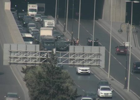 Bakıda yol qəzası sıxlıq yaratdı