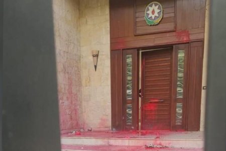 Azərbaycanın Livandakı səfirliyinə hücum olub