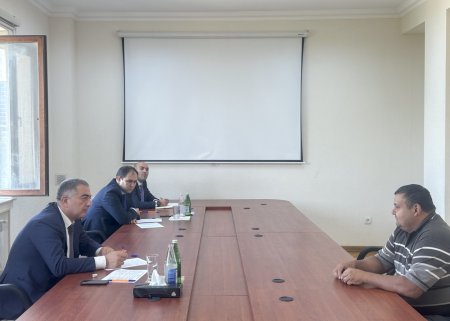 Kənd təsərrüfatı nazirinin müavini Tovuzda vətəndaşları qəbul etdi