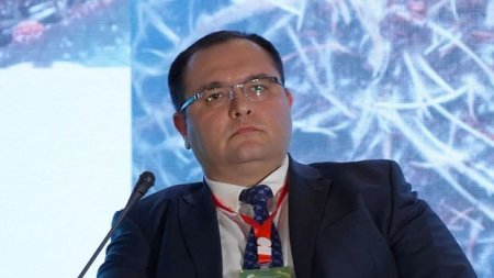 Kənd təsərrüfatı nazirinin vətəndaş qəbulu təxirə salındı