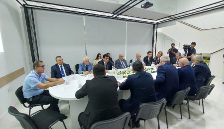 Qurumuş və qəzalı ağacların götürülməsi ilə bağlı müzakirələr aparıldı