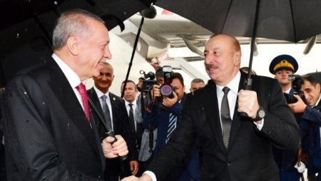 Ərdoğanla İlham Əliyevin maraqlı dialoqu - VİDEO
