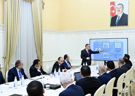Hökumət bazarlara nəzarəti artırır