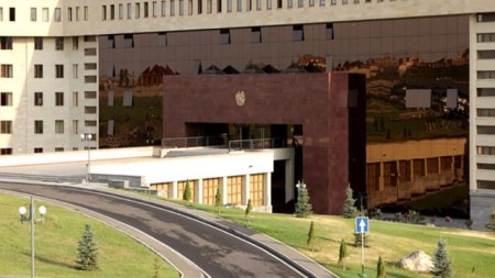 Ermənistan MN-də yoxlamalar aparılıb, saxlanılanlar var