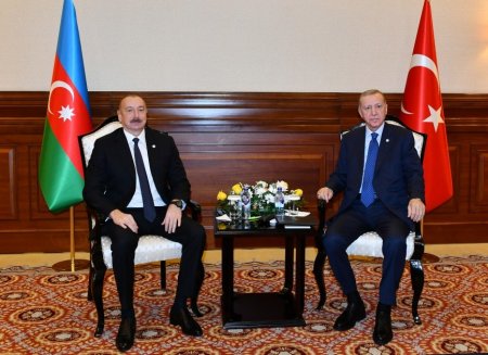 İlham Əliyevin Ərdoğanla görüşü başladı