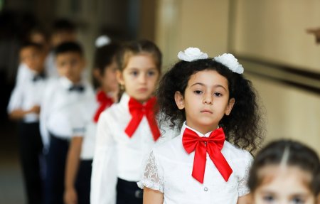 Məktəbəhazırlıq və I siniflərin yerdəyişməsinə başlanılır