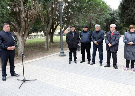 Böyük şəhər sahibkarlarının kiçik problemləri "Açıq mikrofon"da