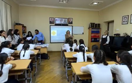 ADY dəmiryolu xətlərindən düzgün istifadə ilə bağlı görüş keçirdi