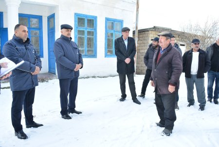 İstisu qəsəbəsinin sakinlərinin təbii qazla bağlı “isti” istəkləri “Açıq mikrofon”da