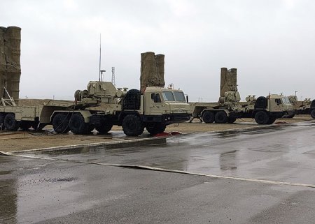 Azərbaycanın S-300-ləri döyüşə hazır vəziyyətə gətirildi - VİDEO