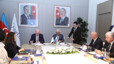"AzərEnerji" və bp Səngəçal terminalı memorandum imzaladı