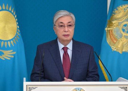 Tokayev Ermənistan və Azərbaycan danışıqları üçün platforma təklif etdi
