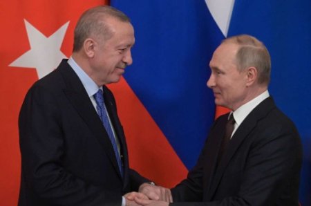 Putinin Türkiyə səfəri Kremlin prioritetlərindən biridir - Prezidentin köməkçisi