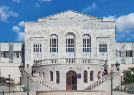 Qarabağ Universitetində kafedra müdiri olmaq istəyənlərin NƏZƏRİNƏ!