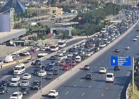 Bakının bu yollarında tıxac var - SİYAHI