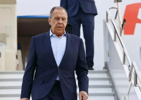 Lavrov Nyu-Yorka getdi