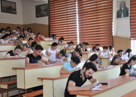 Azərbaycanda 4 universitet publik hüquqi şəxsə çevriləcək