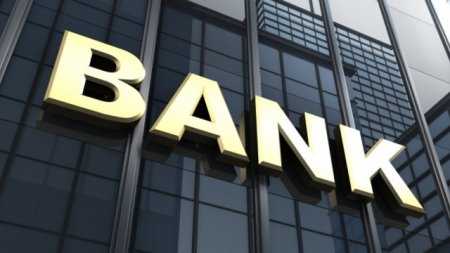 Müflis elan olunmuş banklarla bağlı YENİ QƏRAR