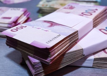 Azərbaycanda vergi daxilolmaları 12 milyard manatı keçib