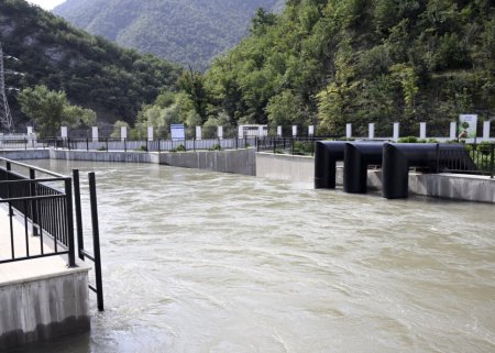 Qarabağ və Şərqi Zəngəzurda 28 su elektrik stansiyası tikiləcək