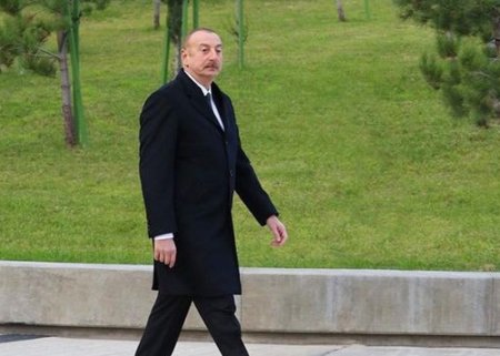 Prezident “28 May”da aparılan abadlıq işləri ilə tanış oldu