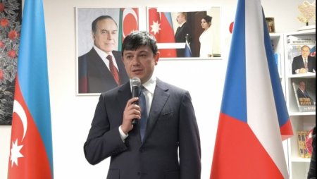 Fuad Muradov Praqada Azərbaycan Evinin açılışında iştirak edib