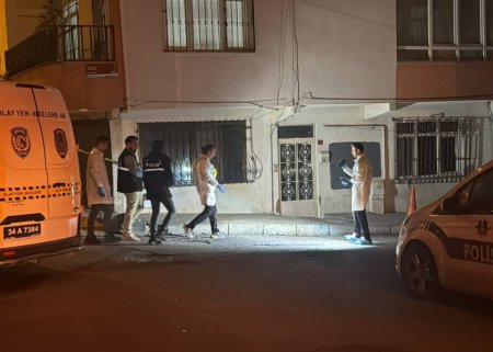 İstanbulda polis maşınına partlayıcı maddələr atdılar