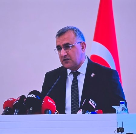 Barışıq sazişlərinin imzalanmasında rolu olan hüquqşünasların və psixoloqların önümüzdəki ildə beynəlxalq təcrübə proqramlarında iştirakını təmin edəcəyik