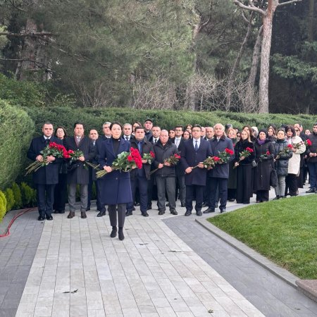 Ombudsman Aparatında Ümummilli Lider Heydər Əliyevin anım günü  ilə bağlı tədbir keçirilib